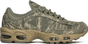 Nike Tenisky Air Max Tailwind IV SP ruznobarevne