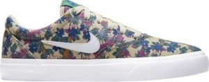 Nike Tenisky SB Charge Canvas Premium ruznobarevne