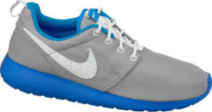 Nike Tenisky Rosherun Gs 599728-019 Modrá