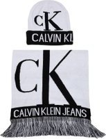 Sada čepice a šál Calvin Klein Jeans J Mirror Monogram Scarf - Beanie K50K505327 Černá