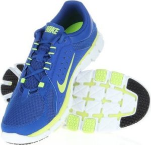 Nike Běžecké / Krosové boty Flex SS13 ruznobarevne