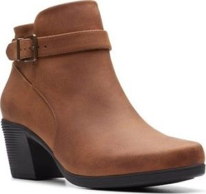 Clarks Kotníkové kozačky UN Lindel LO Hnědá