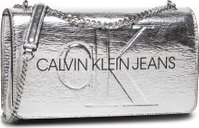 Kabelka Calvin Klein Jeans Convertible Ew Flap Silver K60K607620 Stříbrná